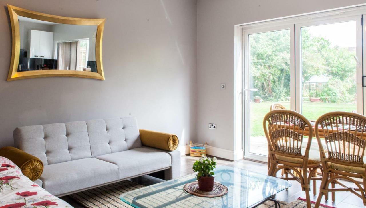 Cyrus House Apartman Dartford Kültér fotó